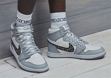 dior nike jordan 1 release date